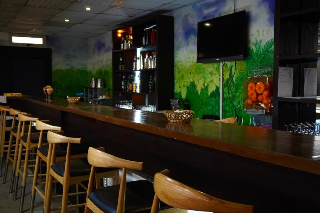 Bar du restaurant Le Trophée à Dakar